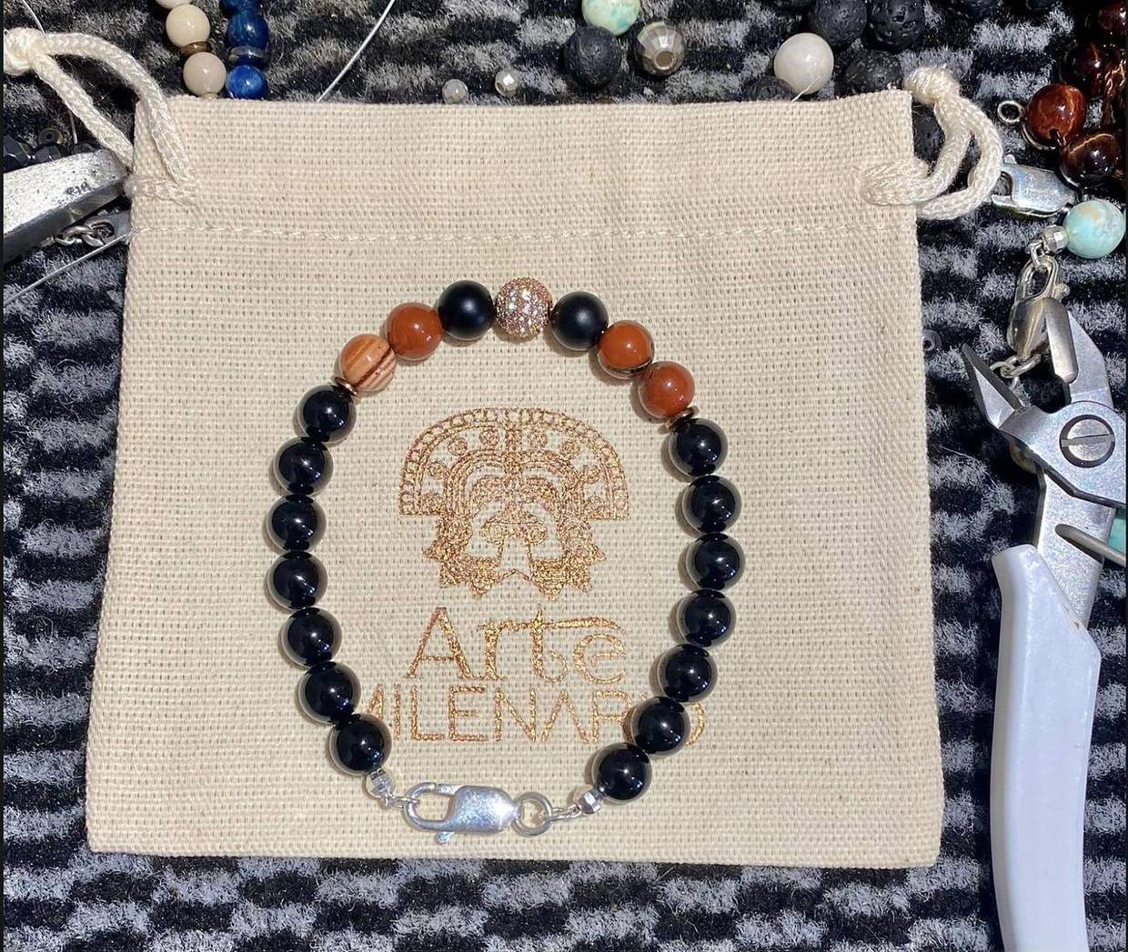 Bracelet et pochette Arte Milenario